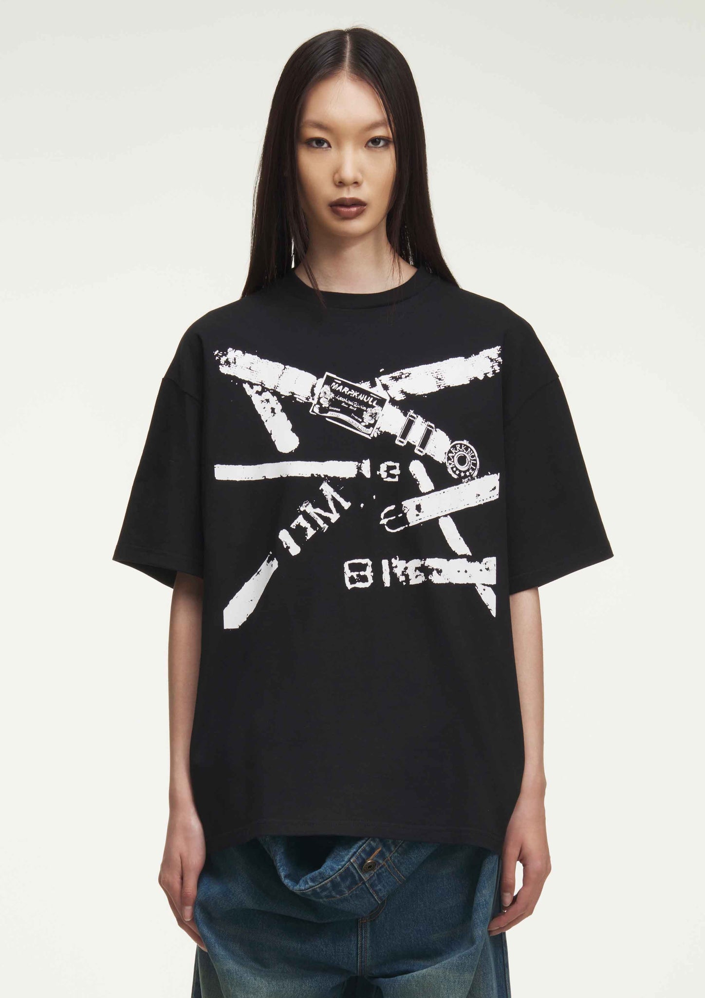 BLACK BELTS  OVERSIZE T-SHIRT