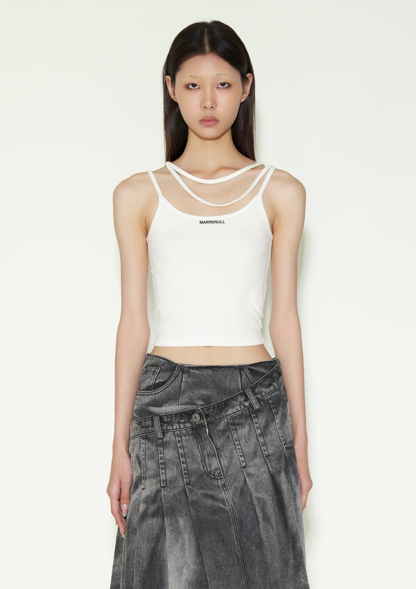 White asymmetric top