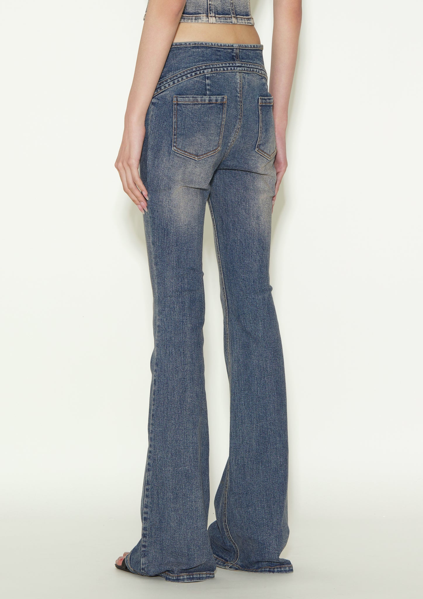 Blue washed cutout jeans
